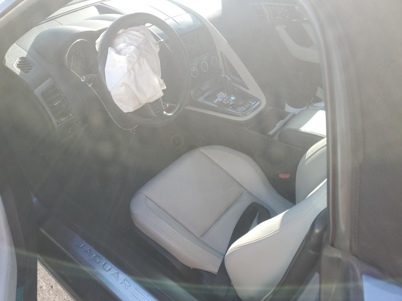 2014 Jaguar F-Type V8 VIN: K03845 Lot: 45052515