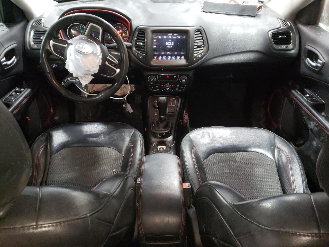 2019 Jeep Compass - Image 8