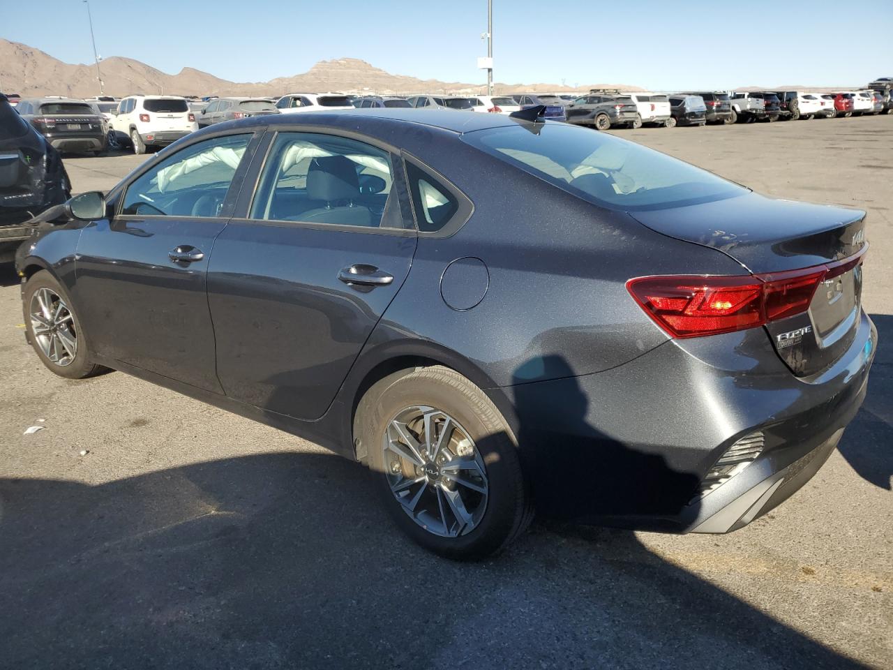 2023 Kia Forte - Image 2