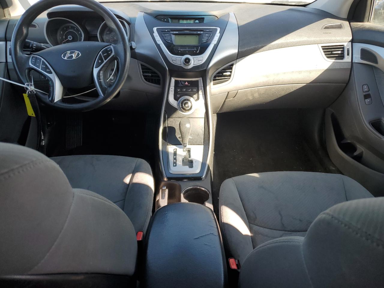 2011 Hyundai Elantra - Image 8