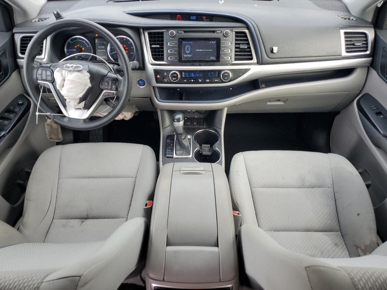 2019 Toyota Highlander - Image 8
