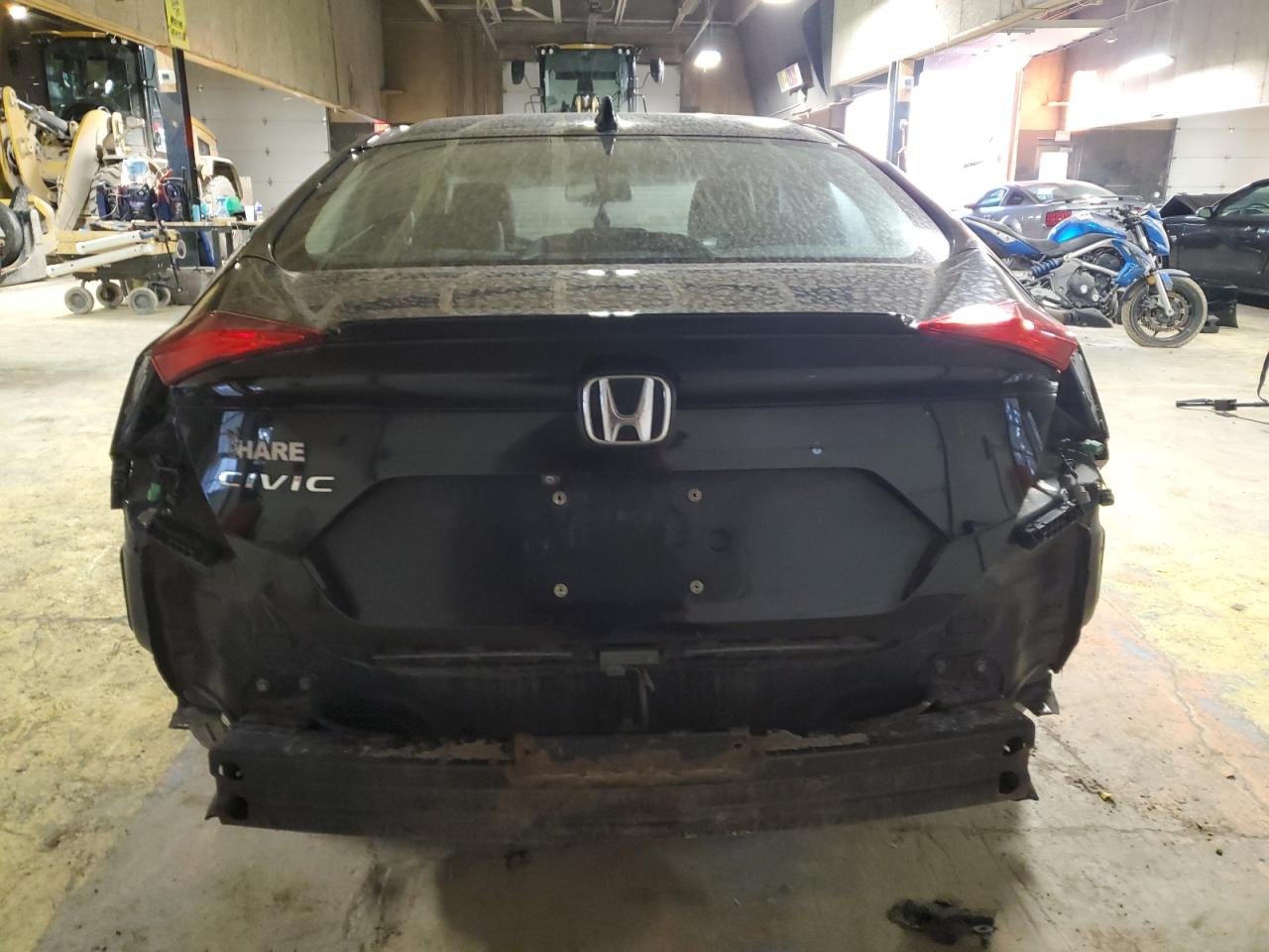 2017 Honda Civic - Image 6