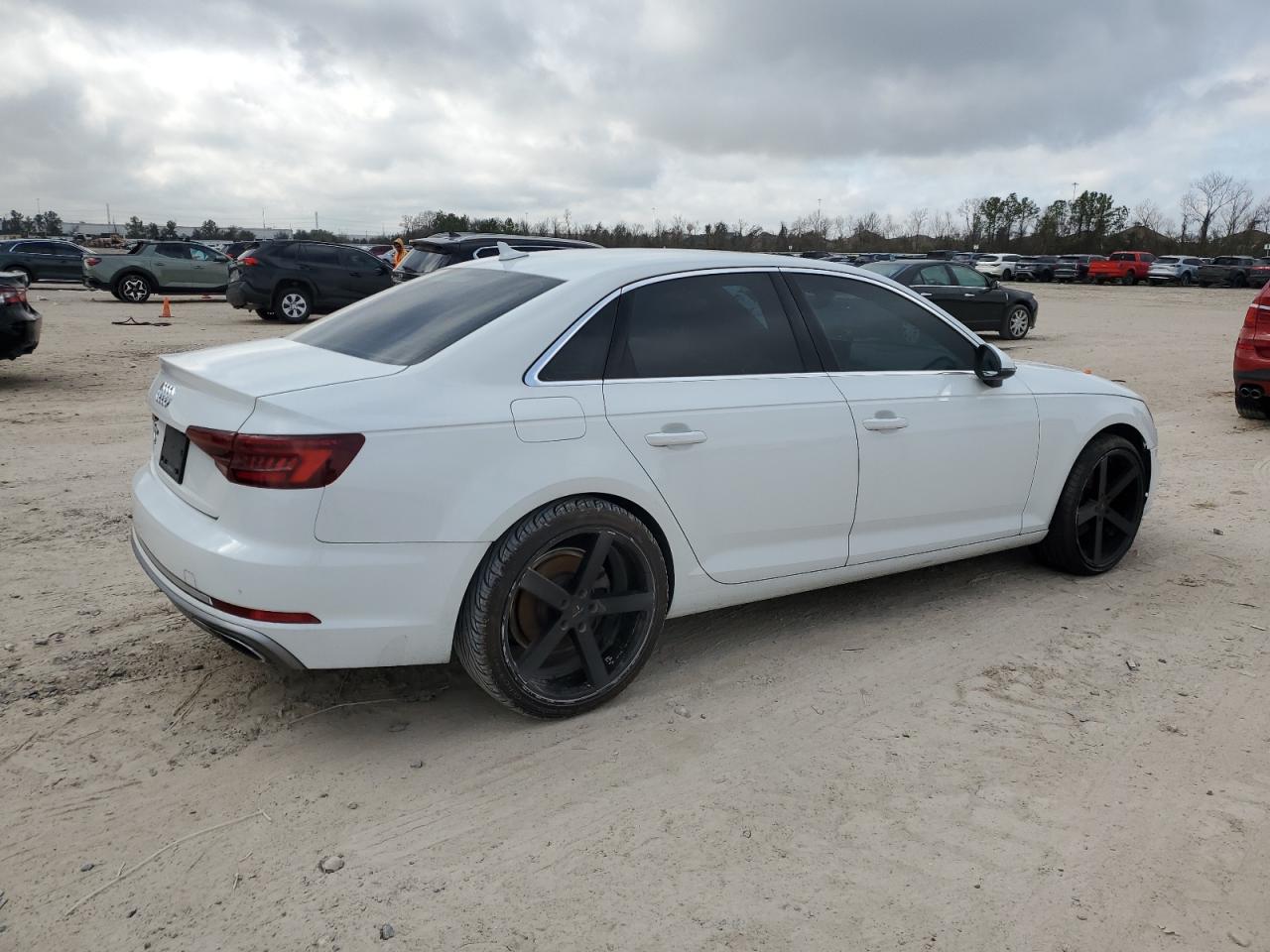 2019 Audi A4 - Image 3