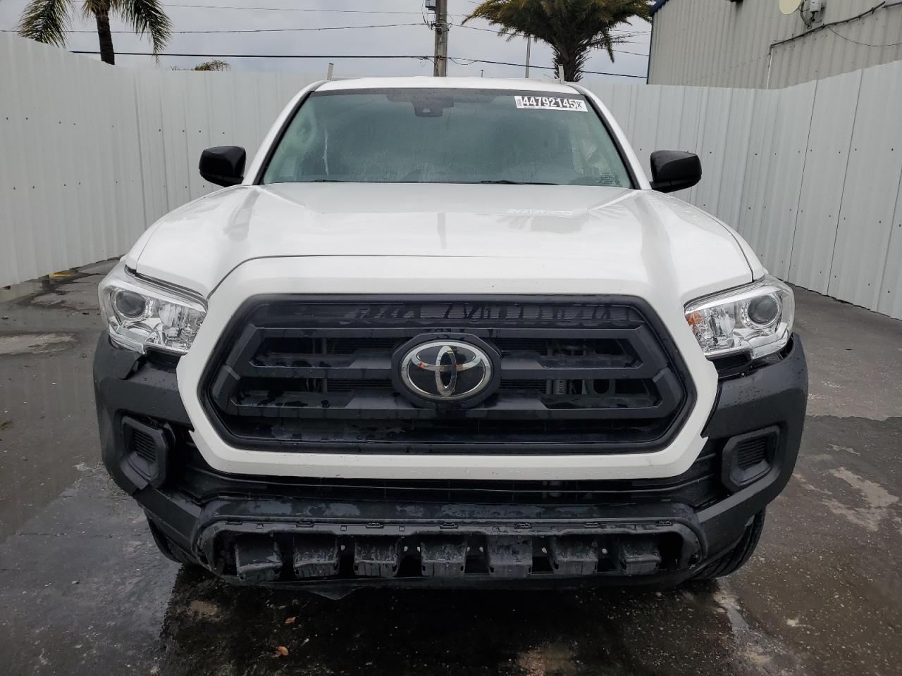 2022 Toyota Tacoma - Image 5
