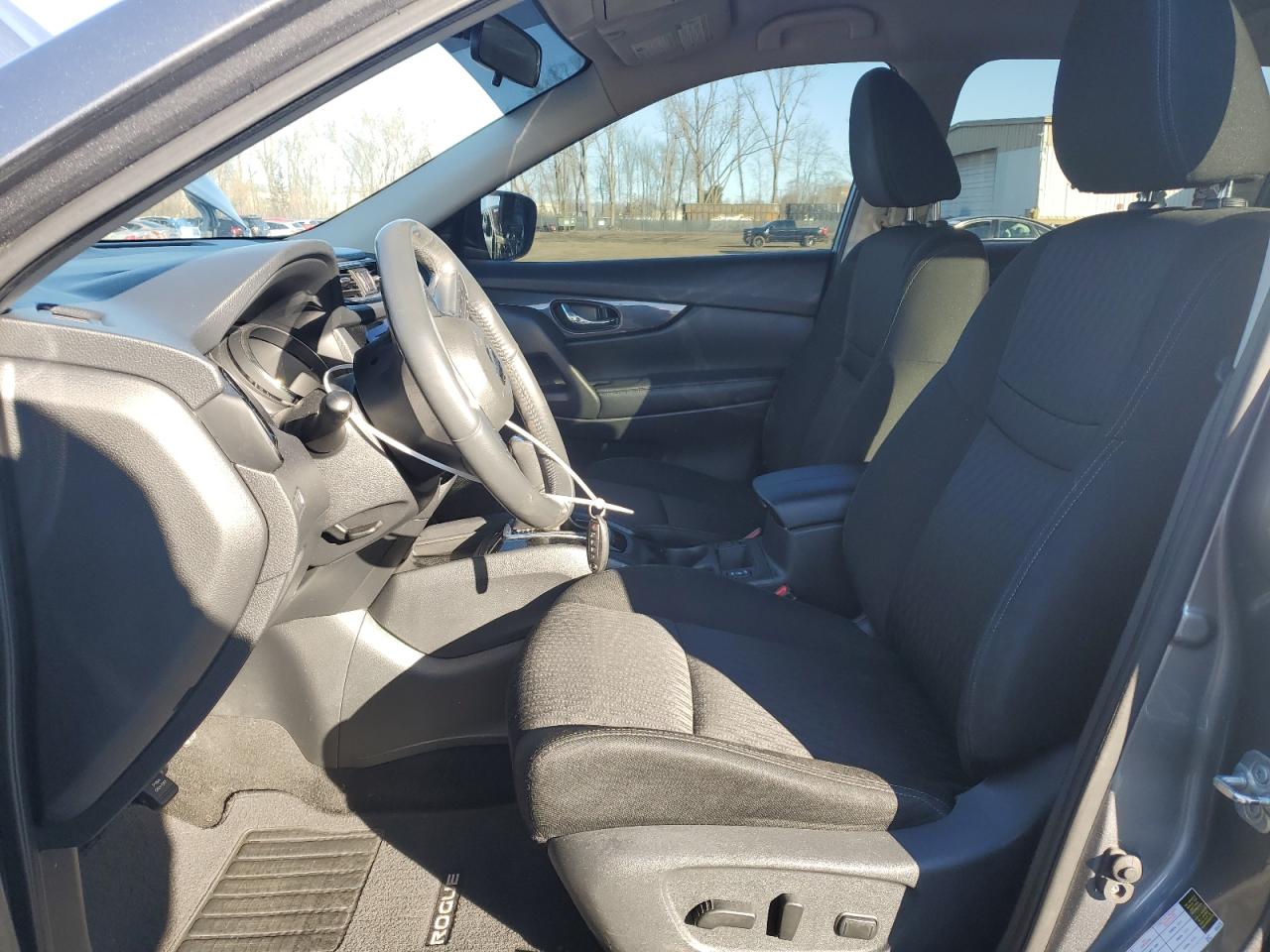 2018 Nissan Rogue - Image 7
