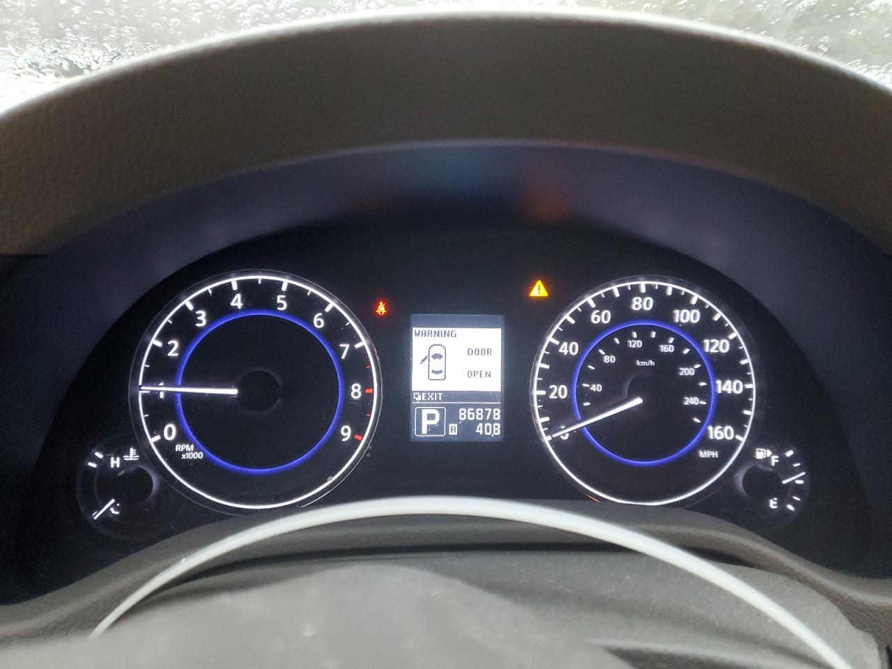 2012 Infiniti G - Image 9