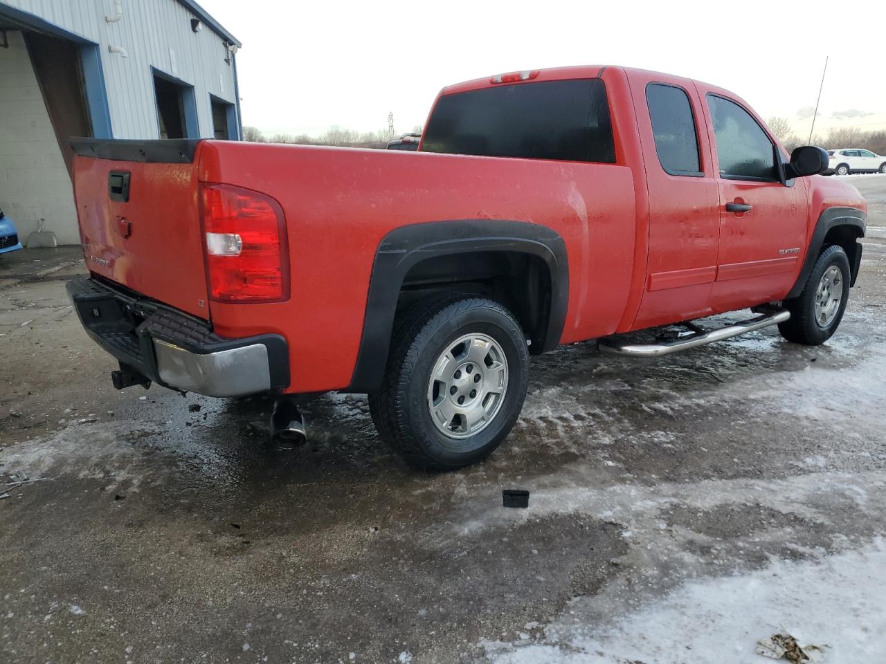 2012 Chevrolet Silverado - Image 3