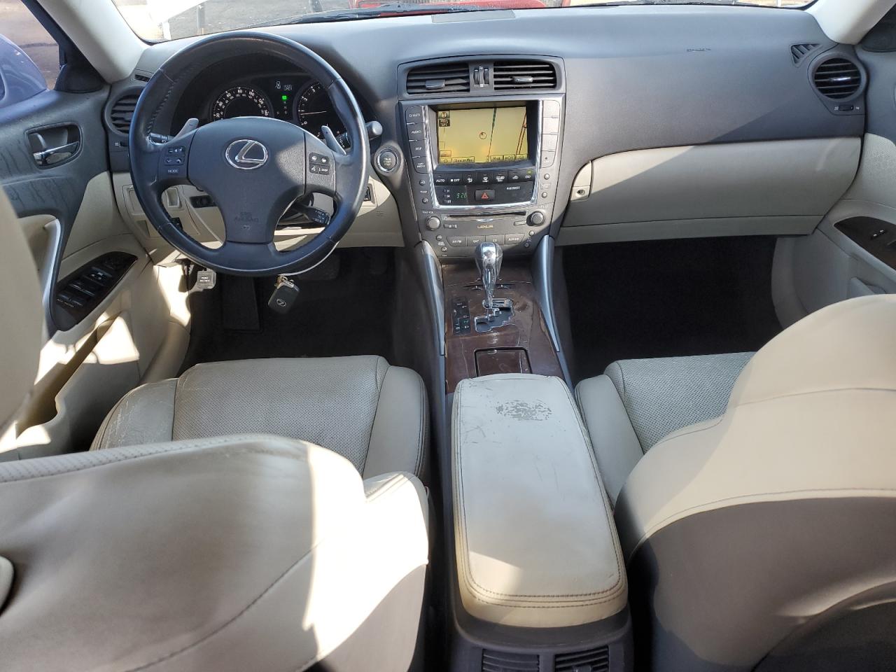 2010 Lexus IS - Image 8