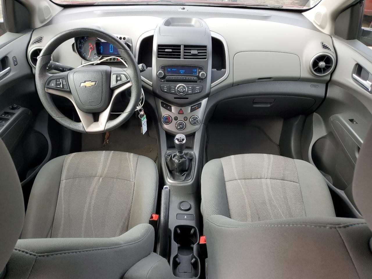 2014 Chevrolet Sonic - Image 8