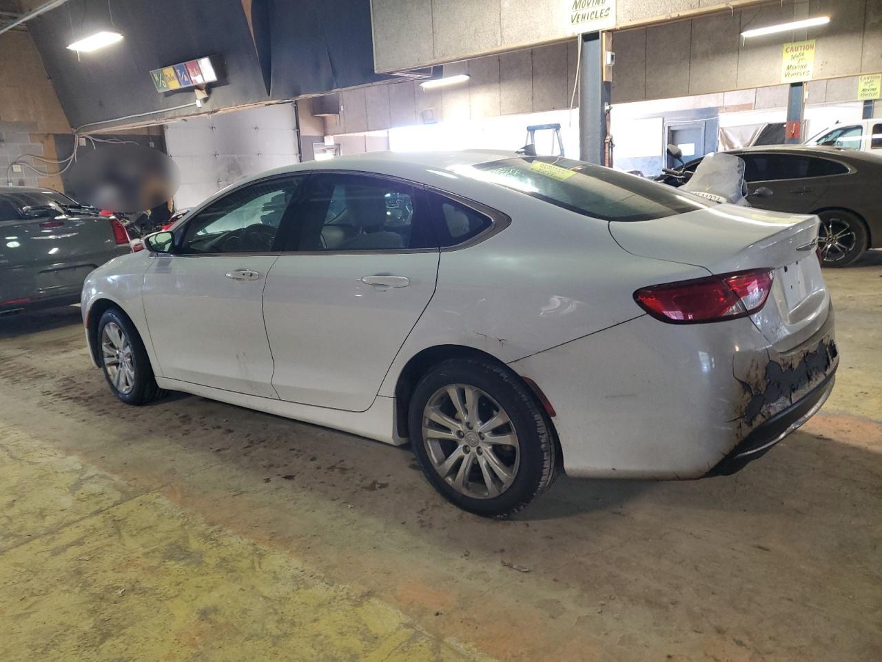 2015 Chrysler 200 - Image 2