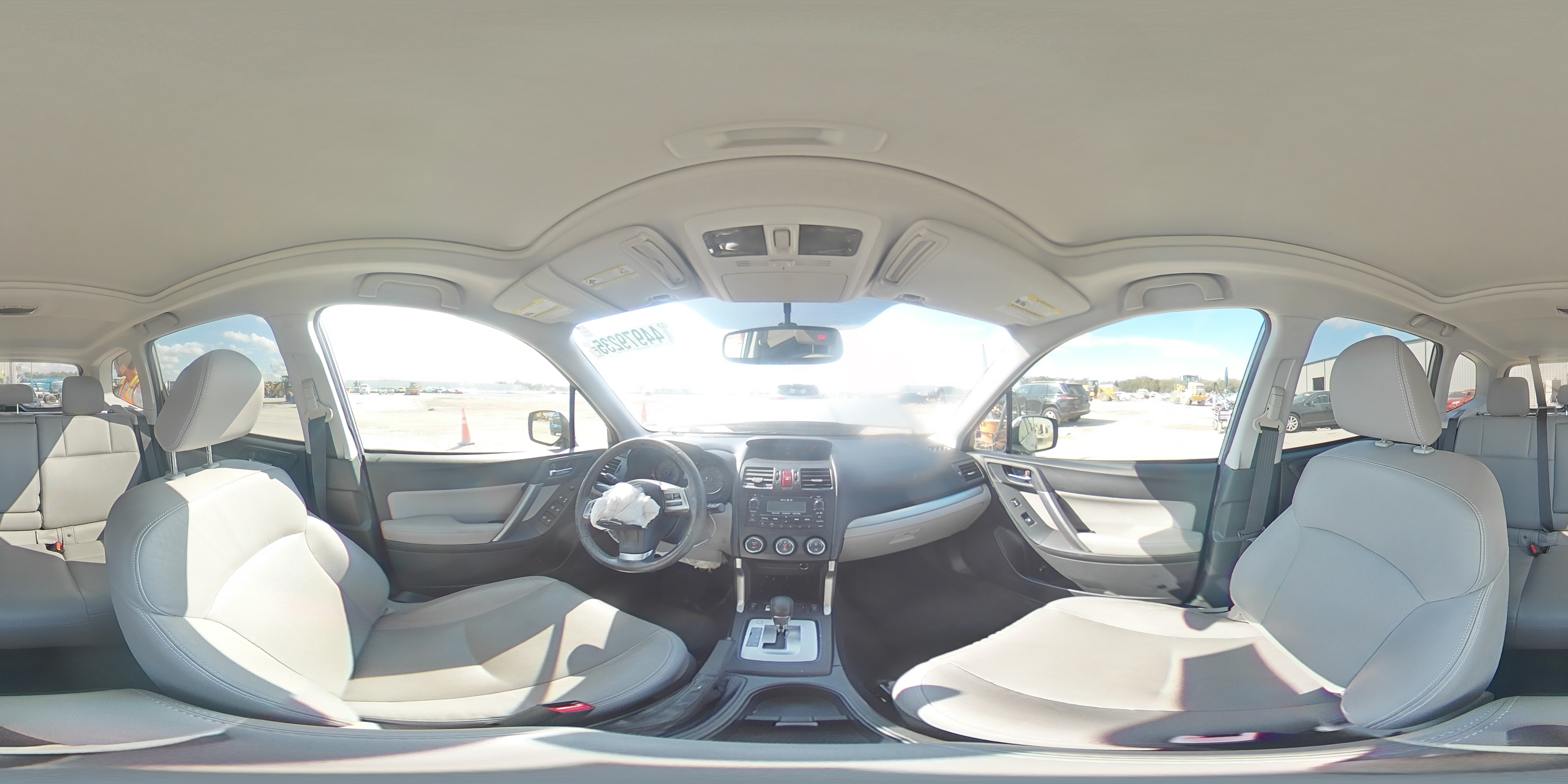 2014 Subaru Forester - Image 16