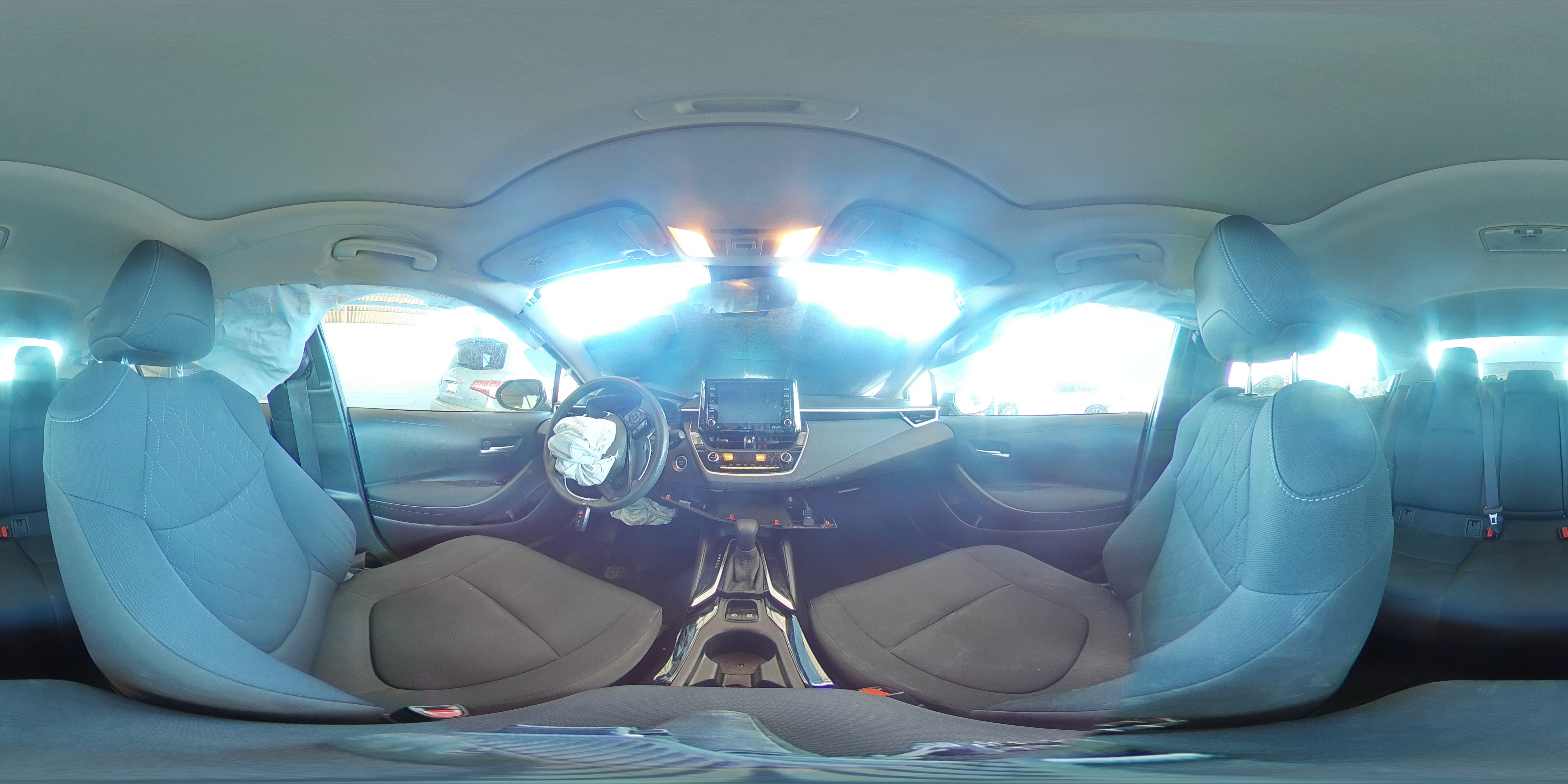 2021 Toyota Corolla - Image 12