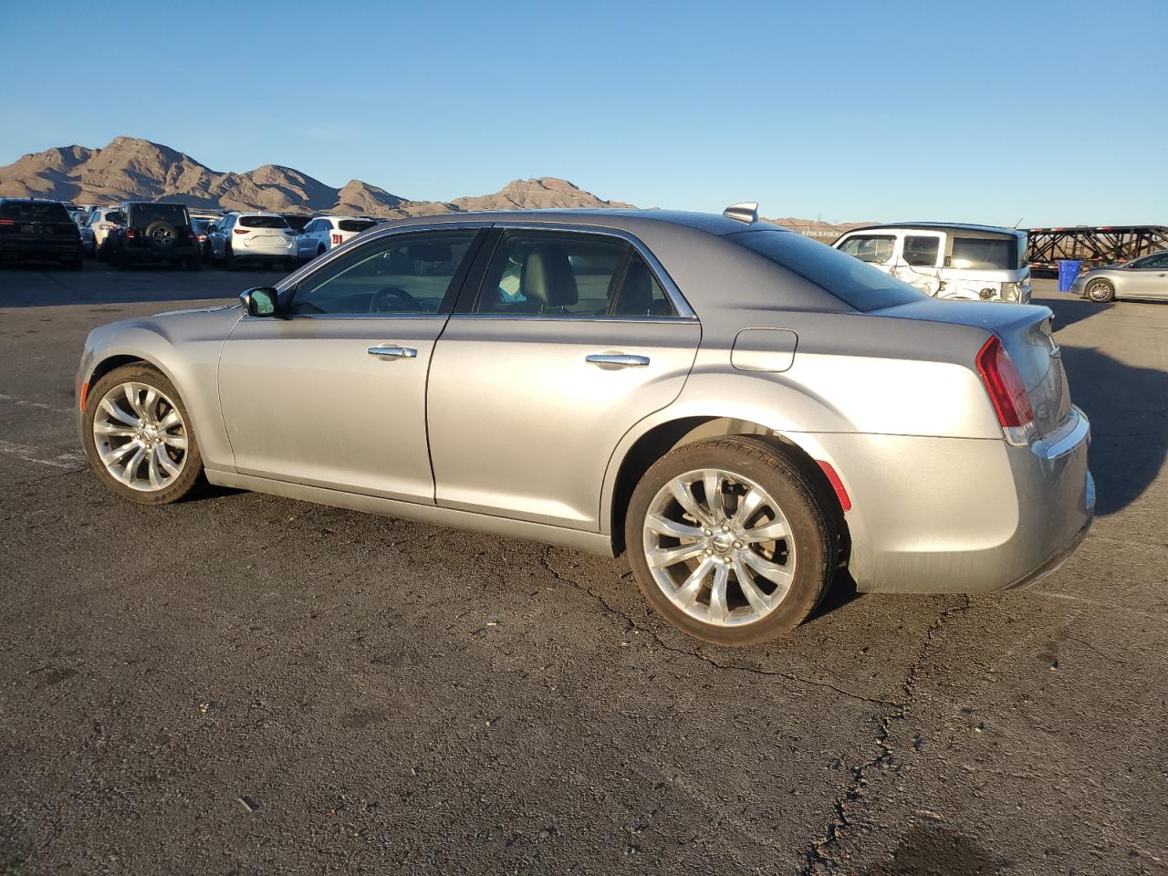 2017 Chrysler 300 - Image 2