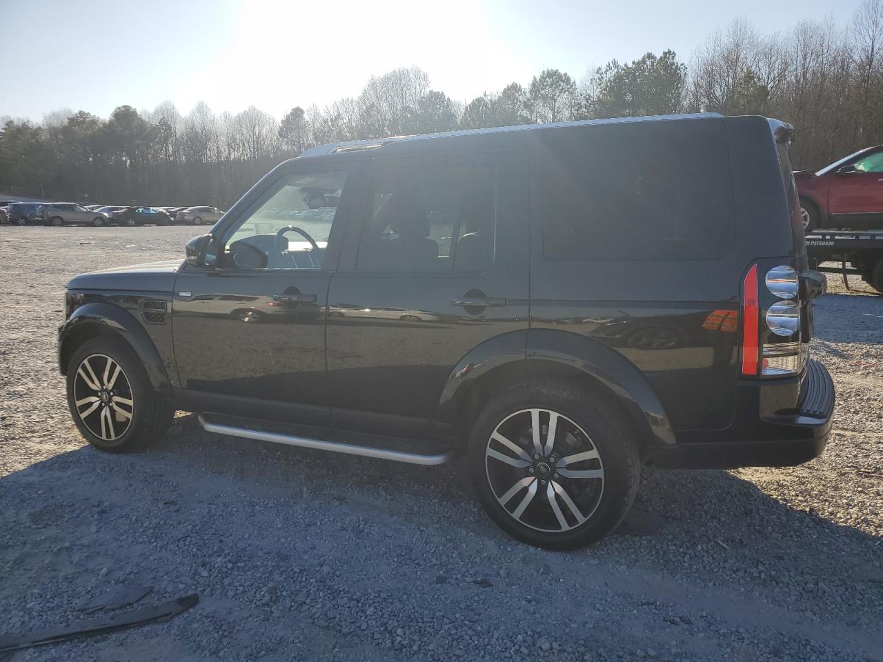 2016 Land Rover LR4 - Image 2