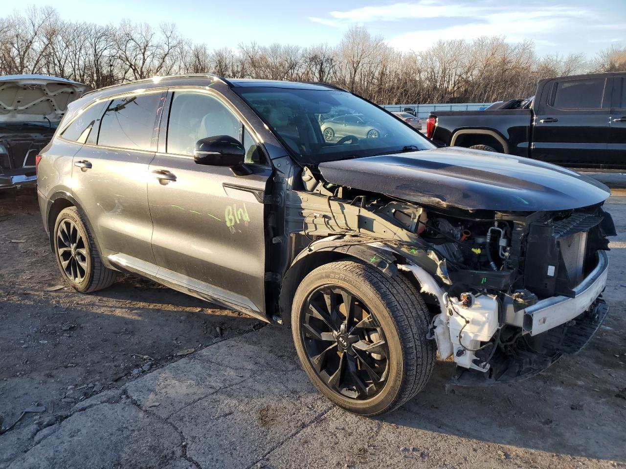 2021 Kia Sorento - Image 4