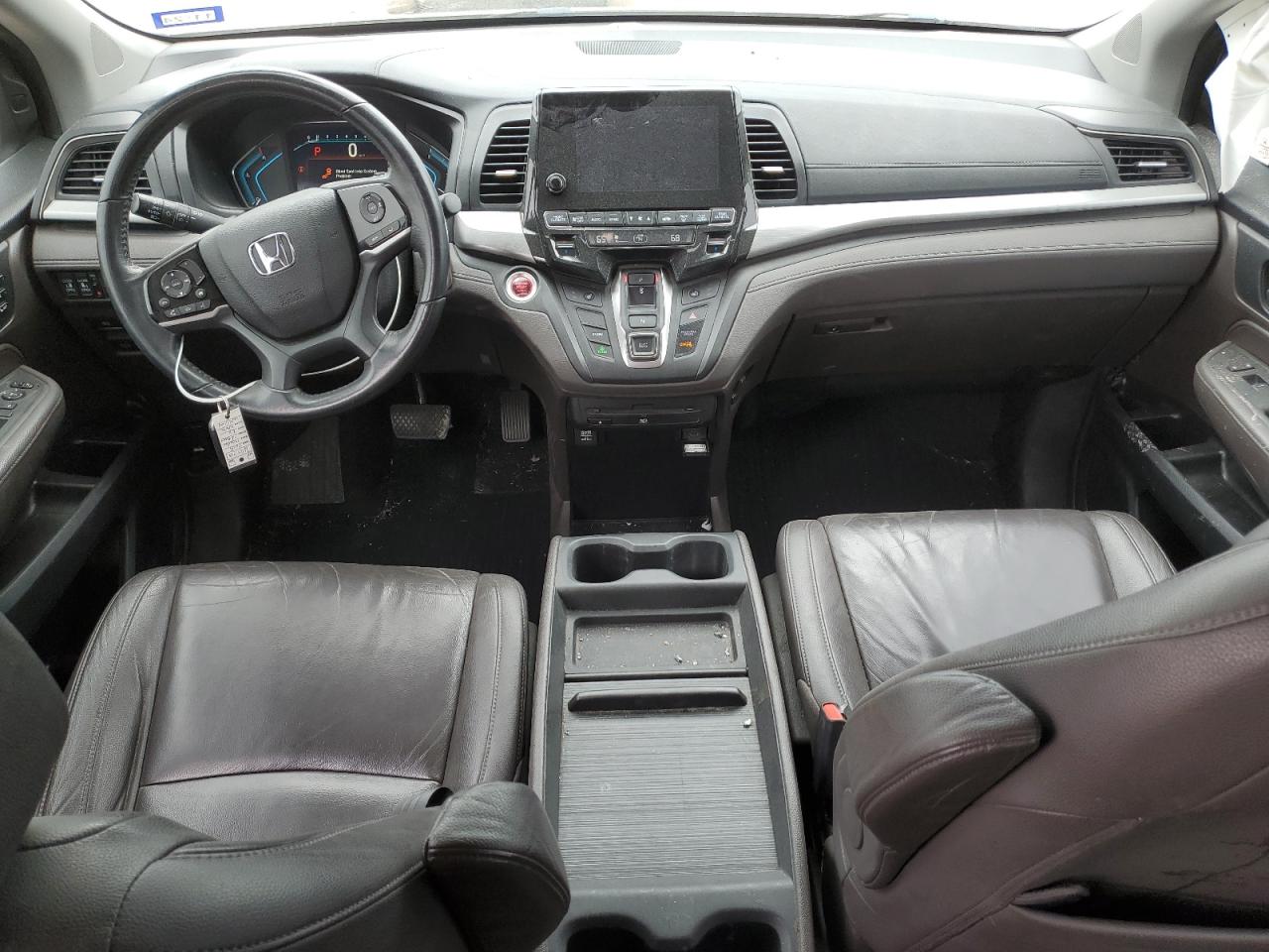 2018 Honda Odyssey - Image 8