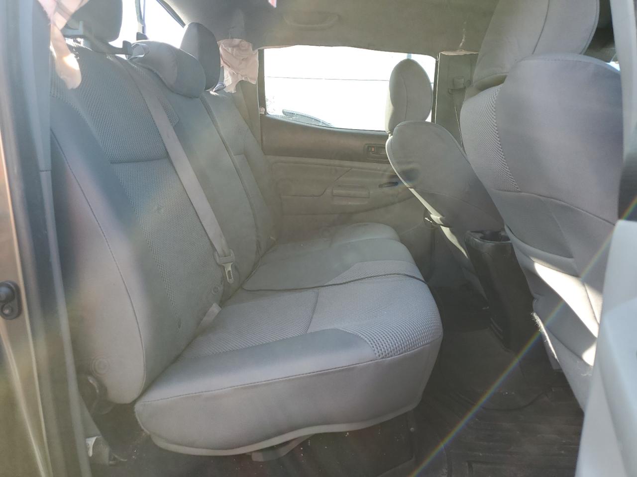 2012 Toyota Tacoma - Image 10