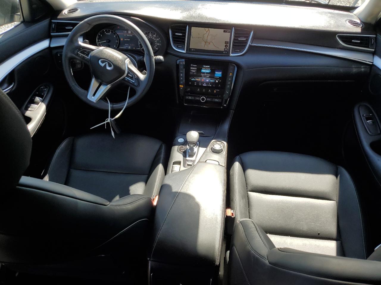 2021 Infiniti QX50 - Image 8