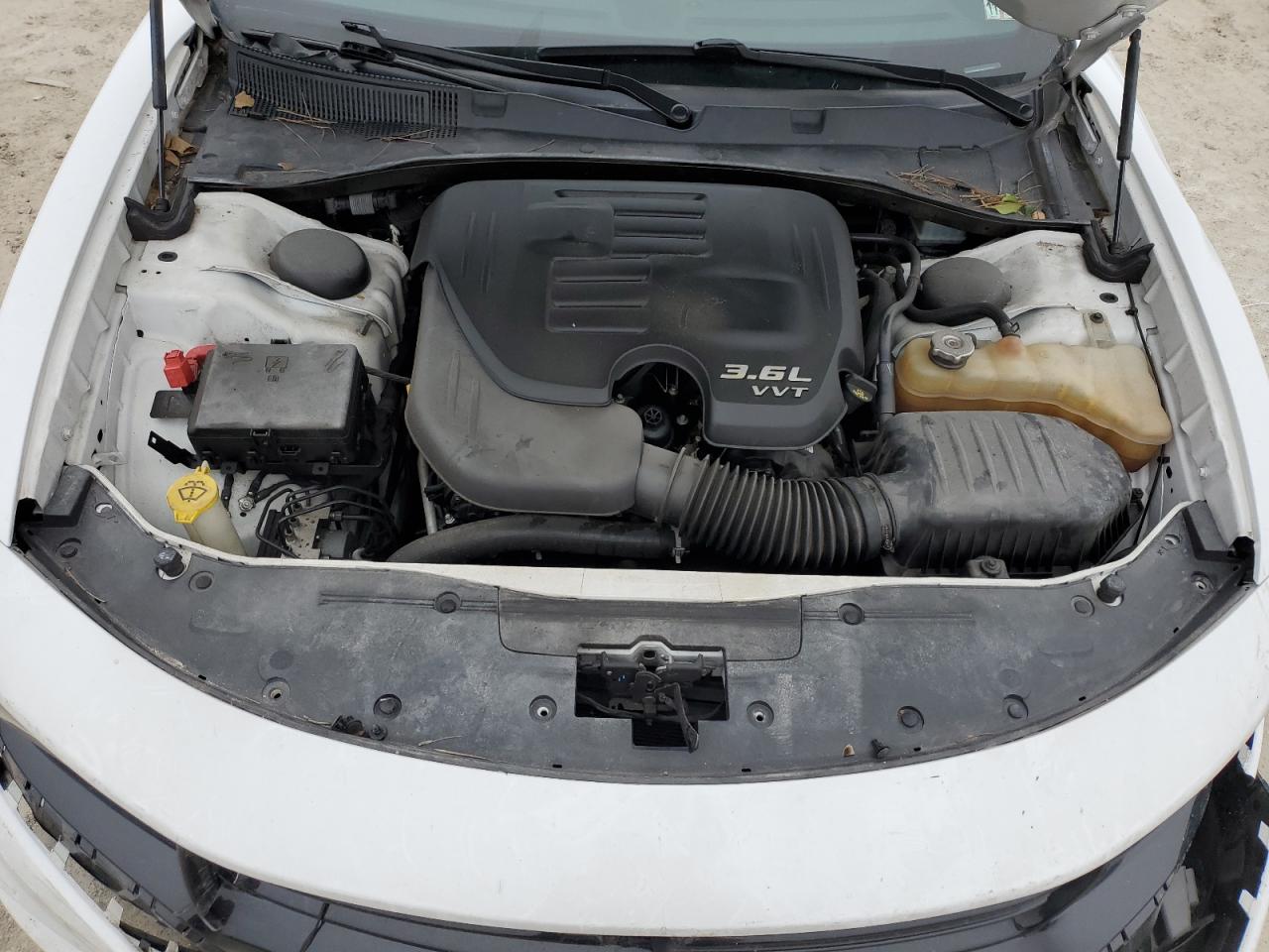2019 Dodge Charger - Image 12