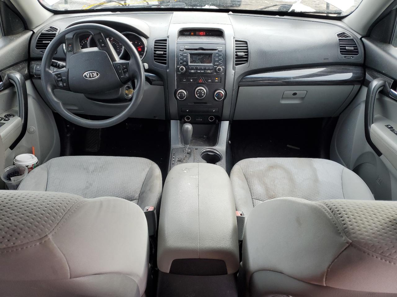 2011 Kia Sorento - Image 8