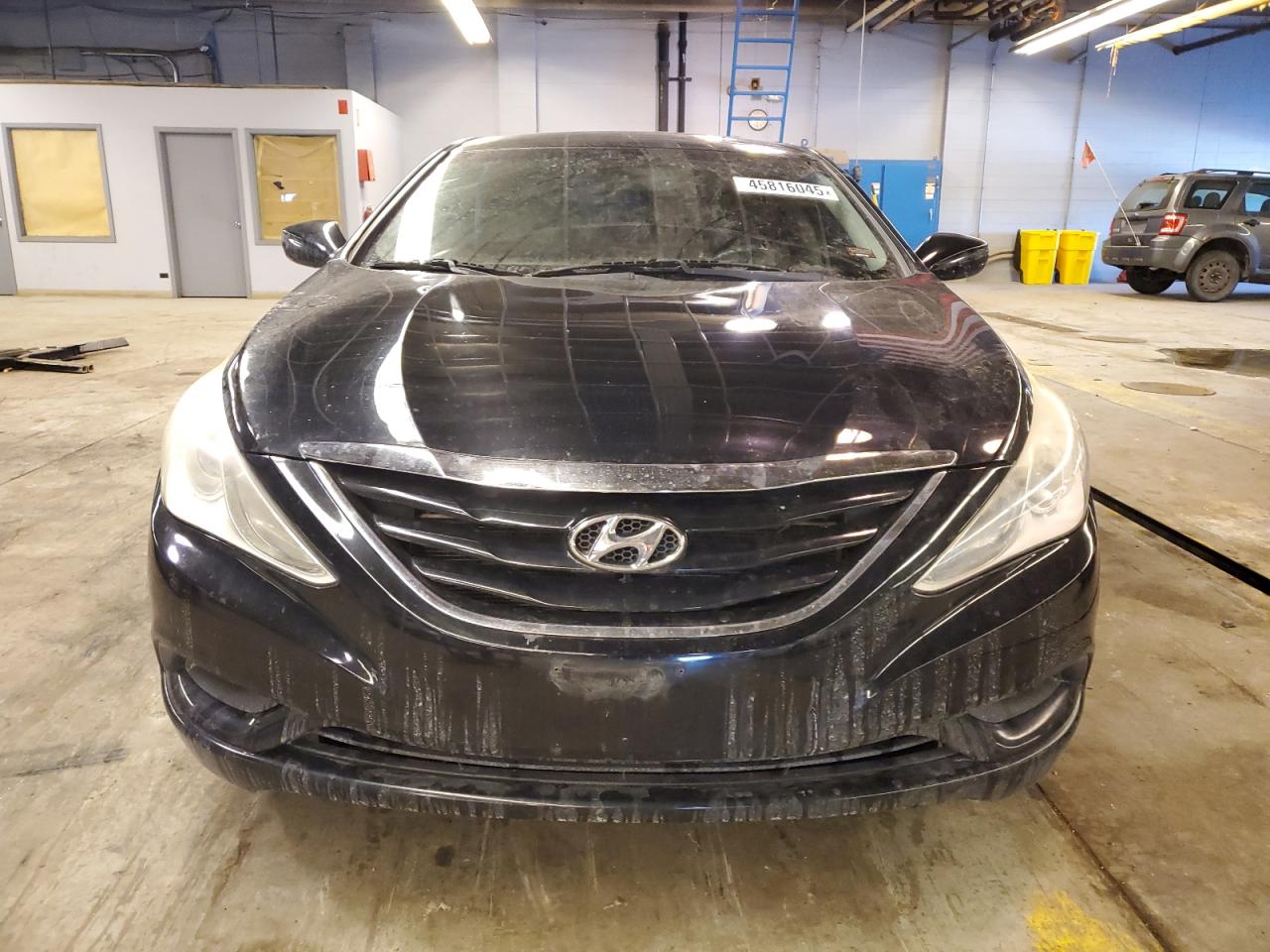 2013 Hyundai Sonata - Image 5