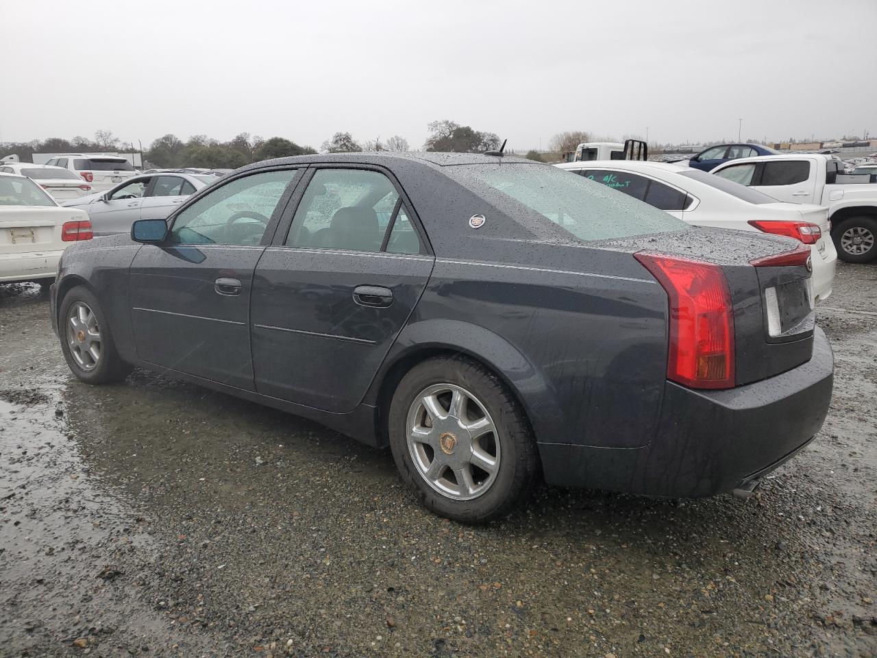 2005 Cadillac CTS - Image 2
