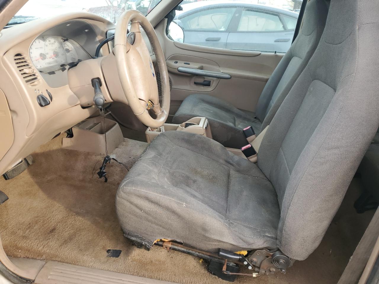 2002 Ford Explorer - Image 7