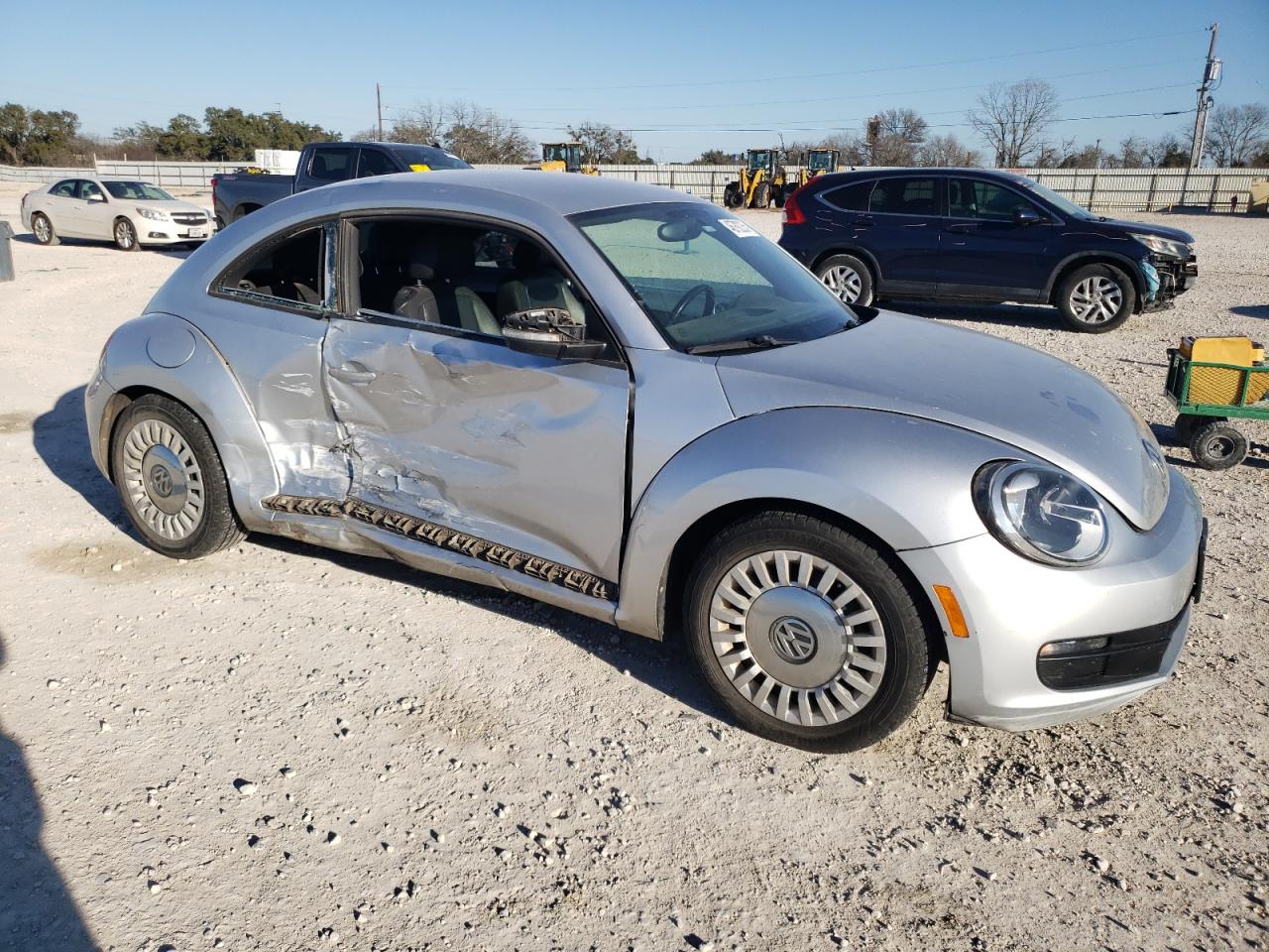 2014 Volkswagen Beetle - Image 4
