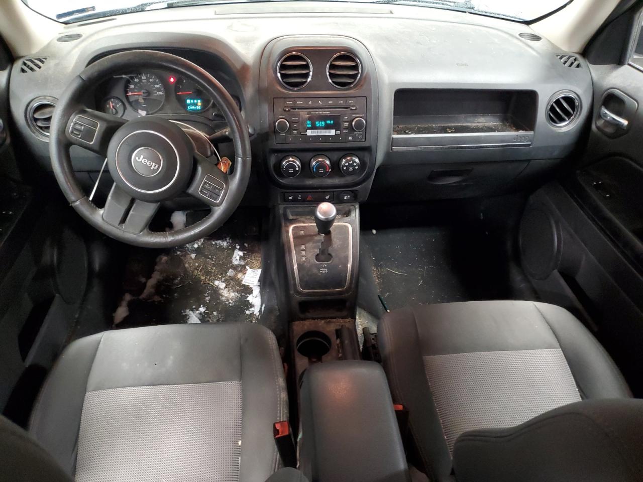2012 Jeep Liberty (Patriot) - Image 8