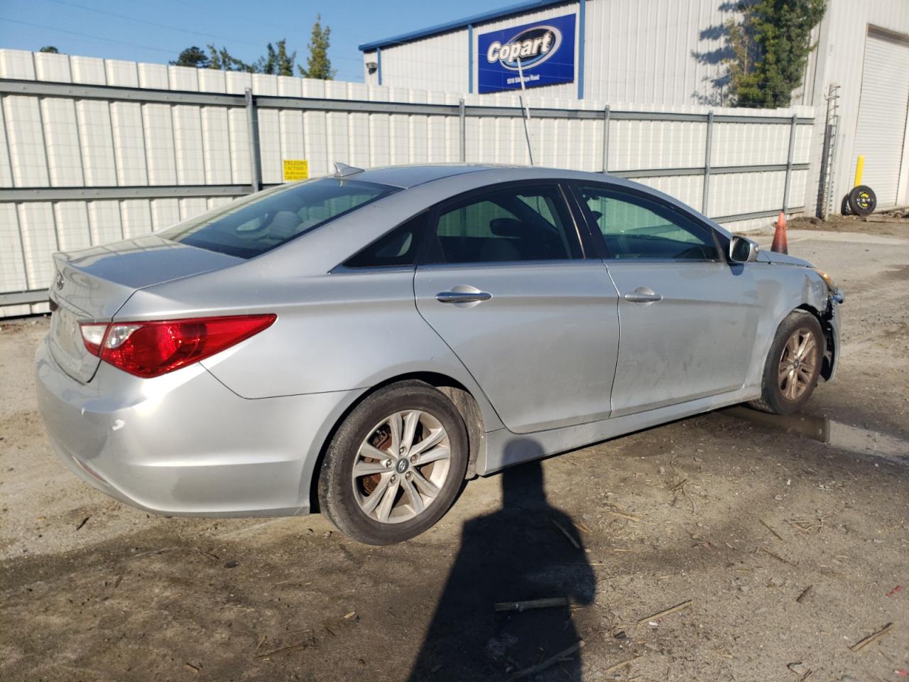 2014 Hyundai Sonata - Image 3