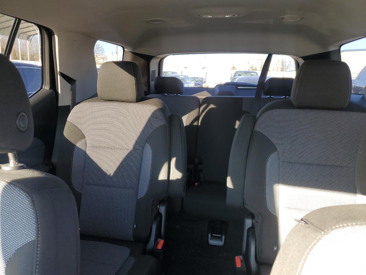 2021 Chevrolet Traverse - Image 10