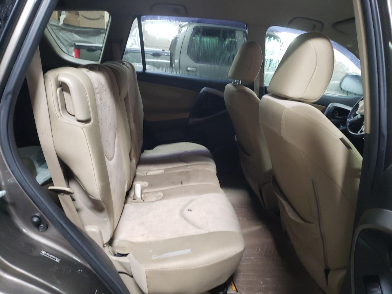2011 Toyota RAV 4 - Image 10