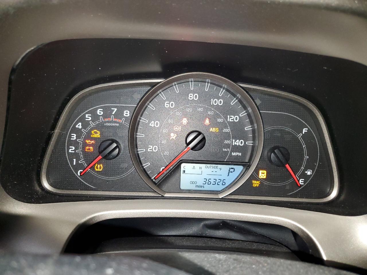 2014 Toyota RAV 4 - Image 9