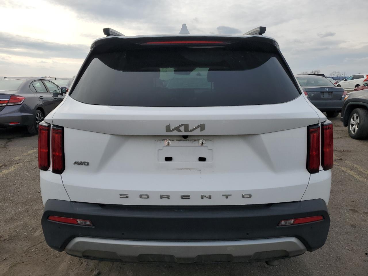 2022 Kia Sorento - Image 6