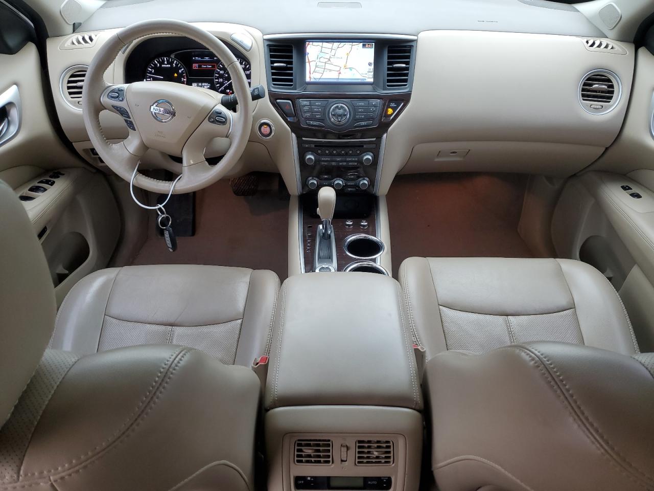 2014 Nissan Pathfinder - Image 8