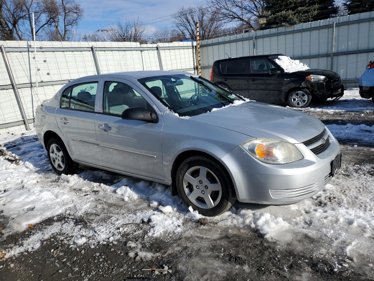 2005 Chevrolet Cobalt - Image 4