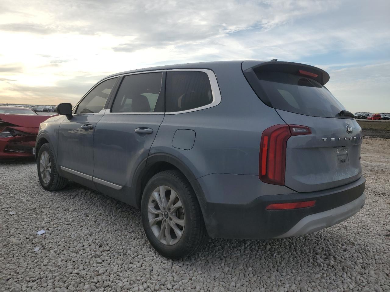 2020 Kia Telluride - Image 2
