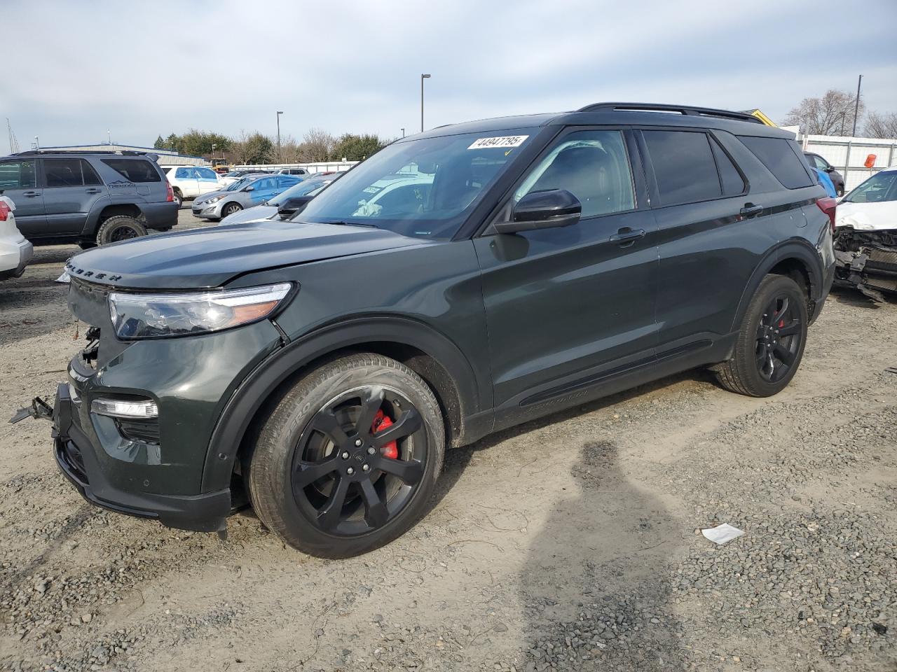 2023 Ford Explorer - Image 1