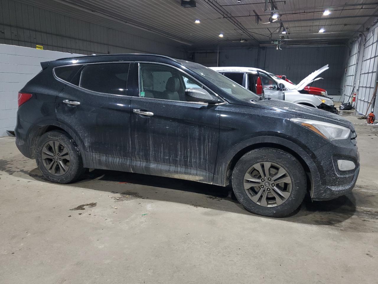 2013 Hyundai Santa Fe - Image 4