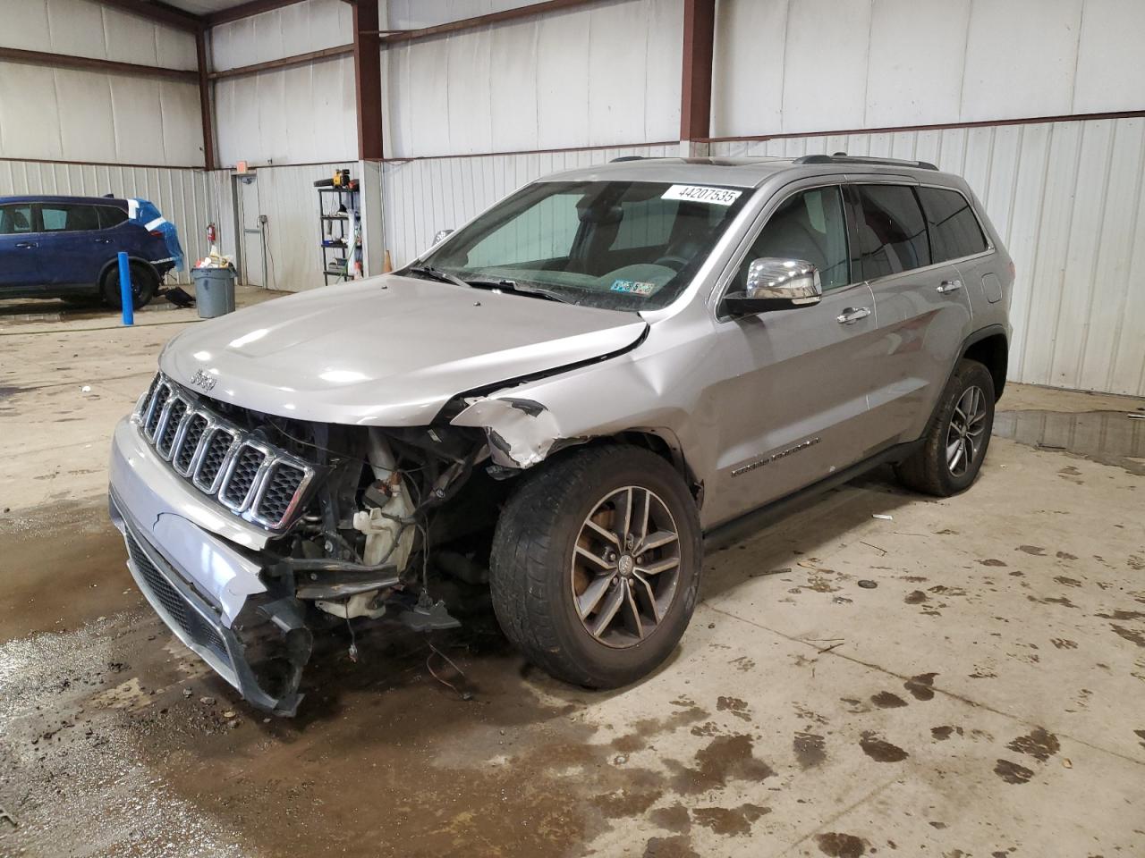 2017 Jeep Grand Cherokee - Image 1