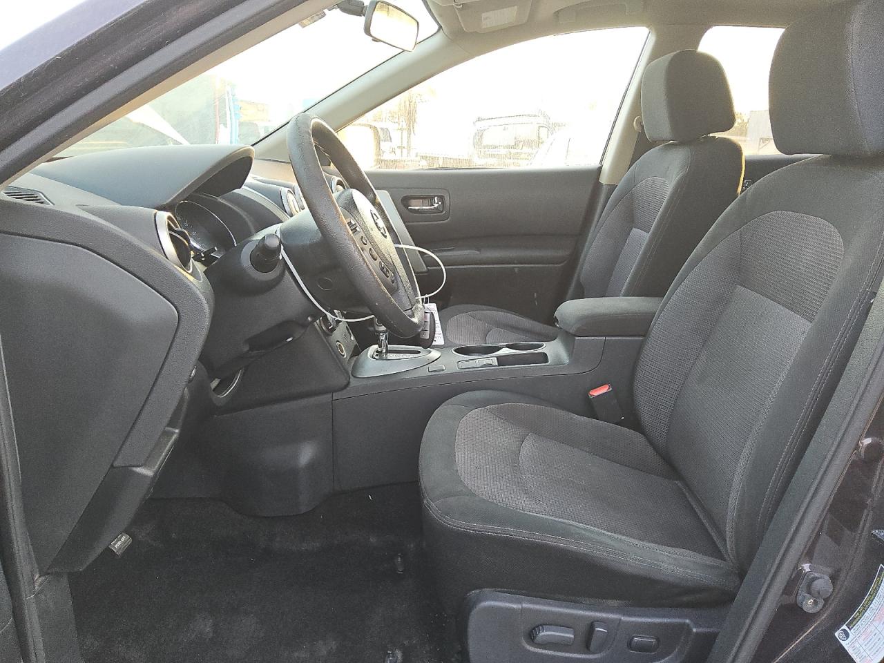 2013 Nissan Rogue - Image 7