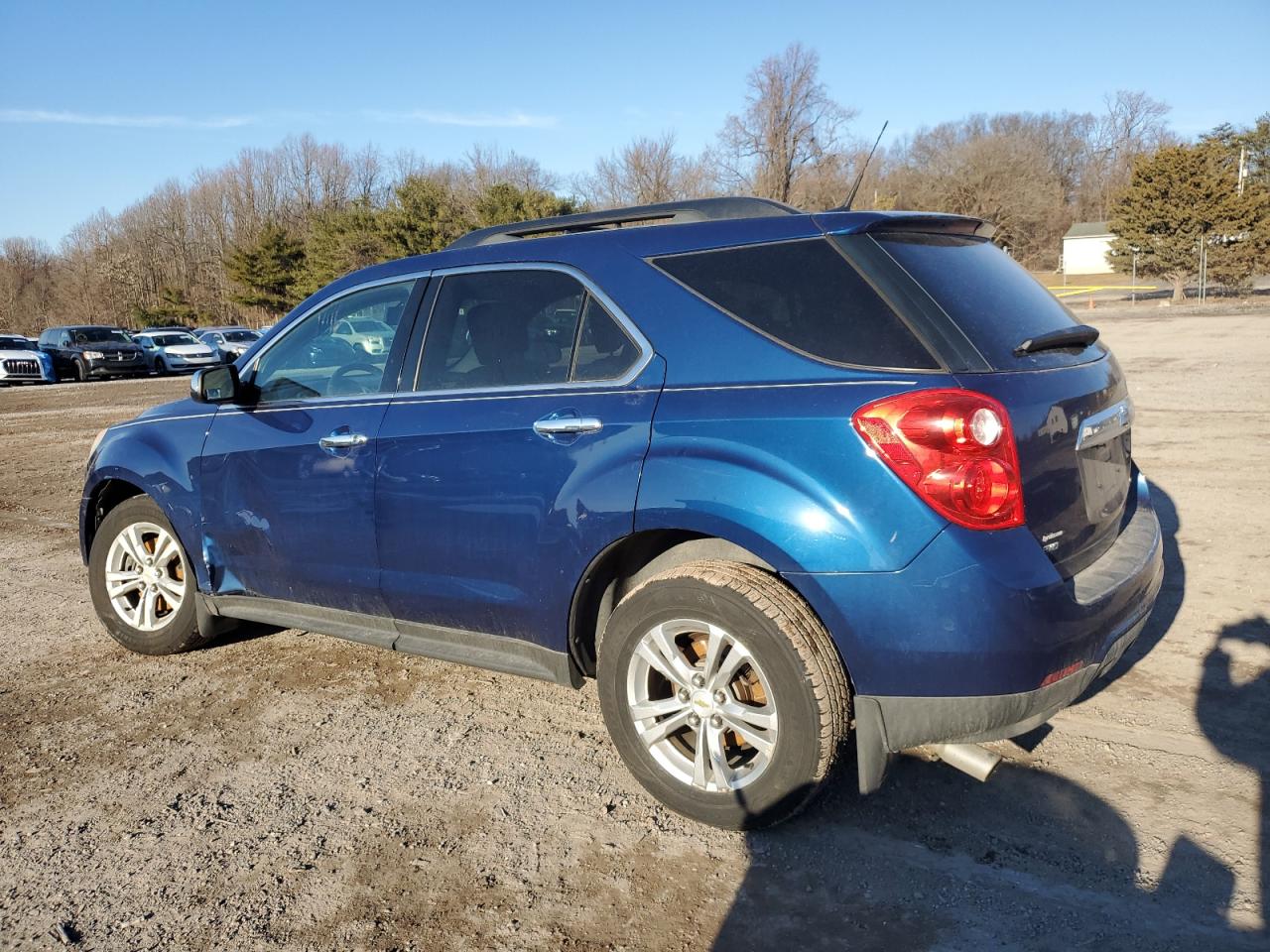 2010 Chevrolet Equinox - Image 2