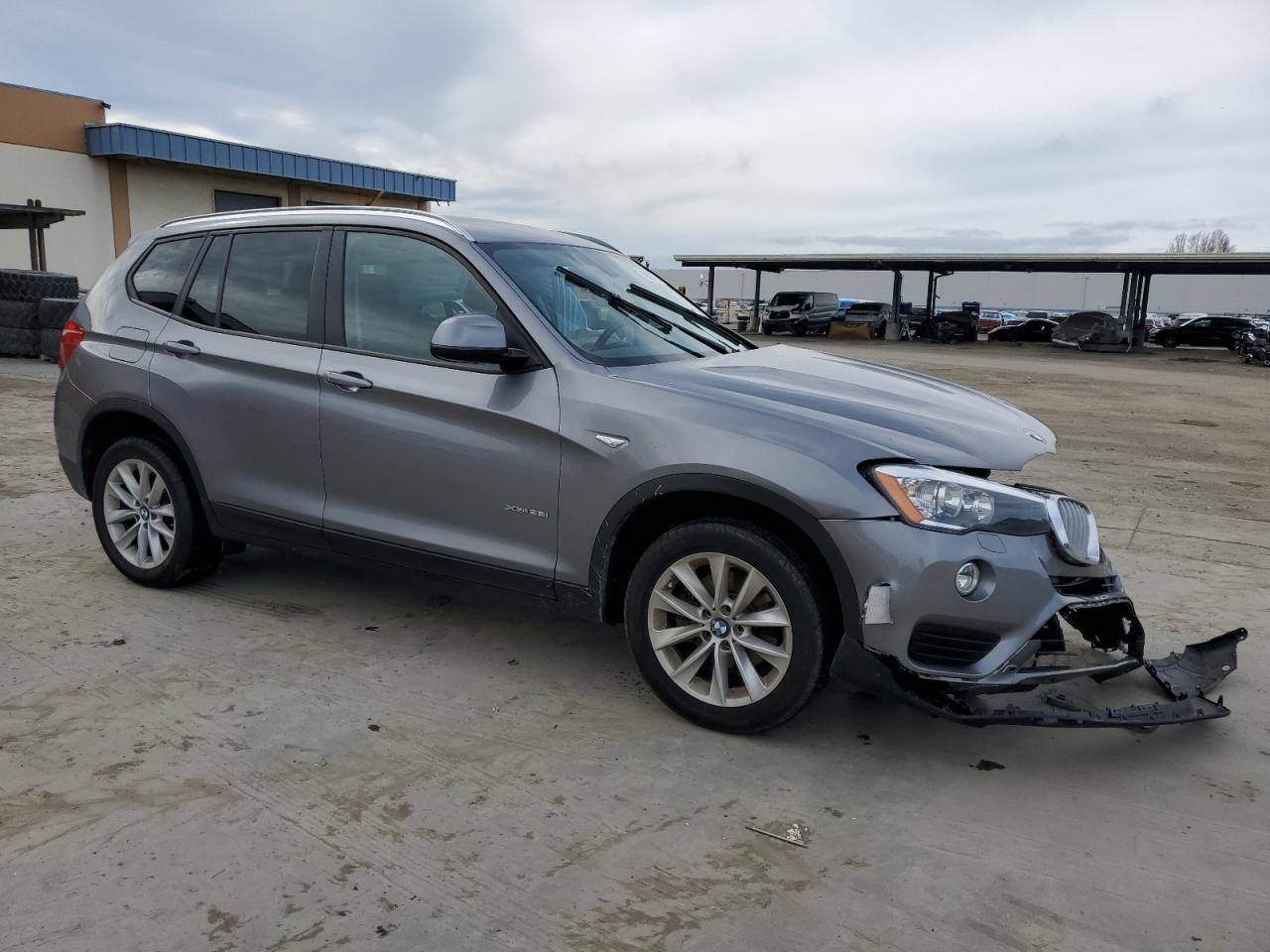 2017 BMW X3 - Image 4