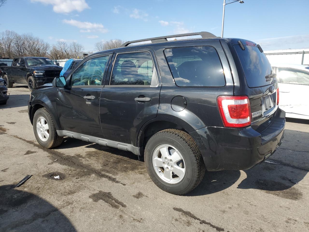 2011 Ford Escape - Image 2