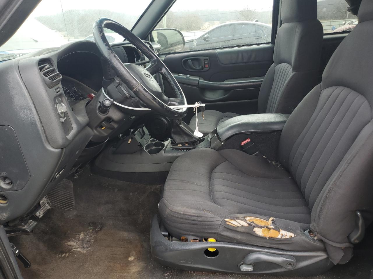 2003 Chevrolet Blazer - Image 7