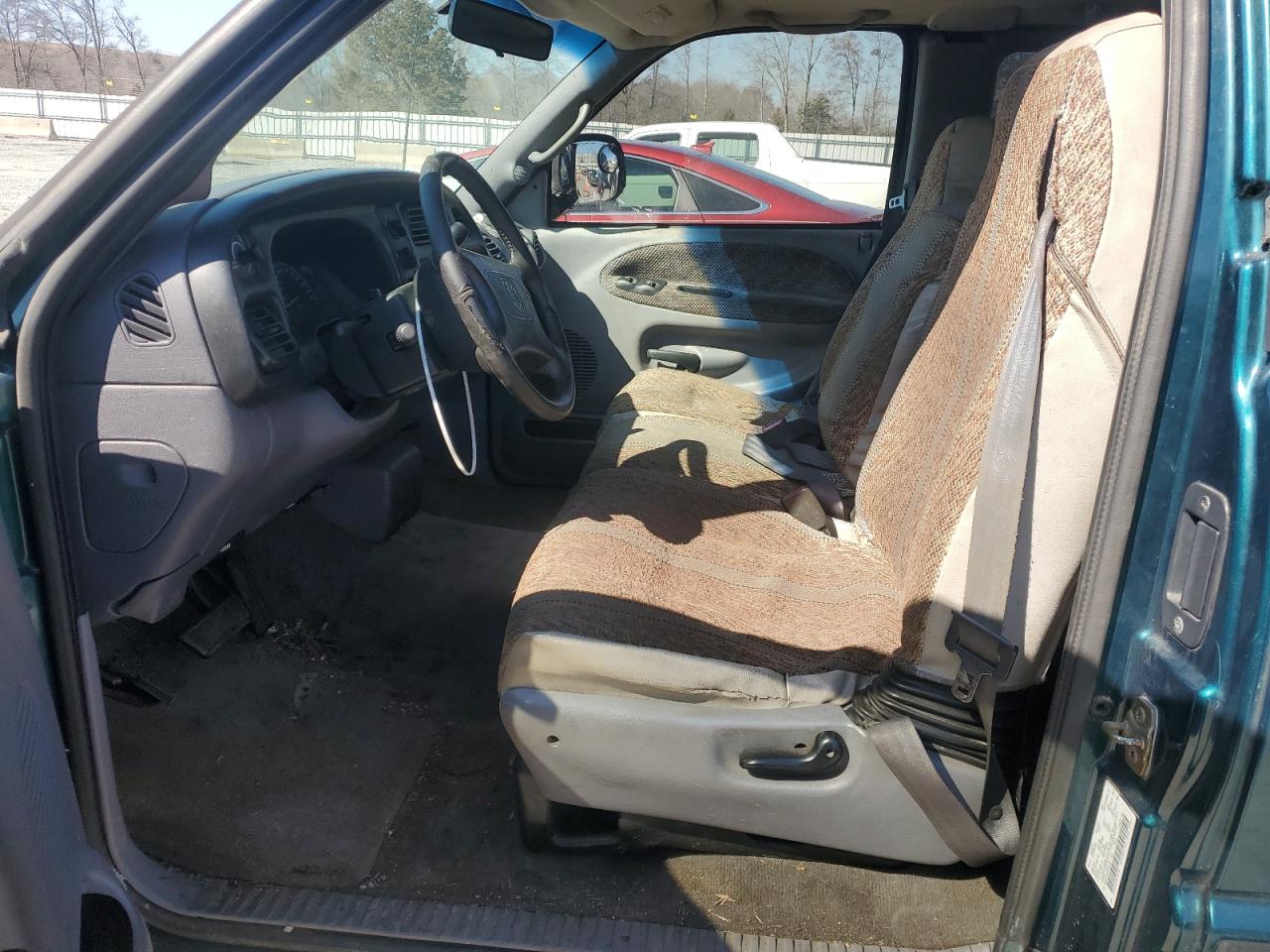 1998 Dodge RAM - Image 7