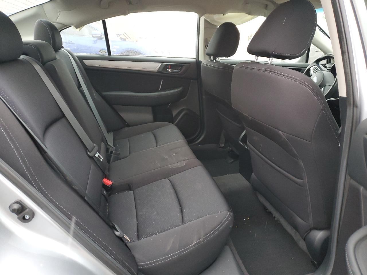 2015 Subaru Legacy - Image 10