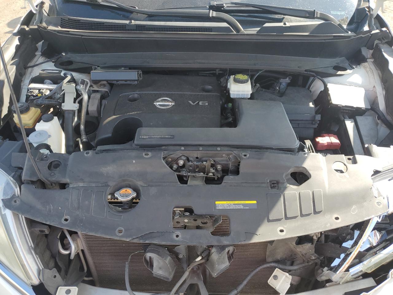 2014 Nissan Pathfinder - Image 12