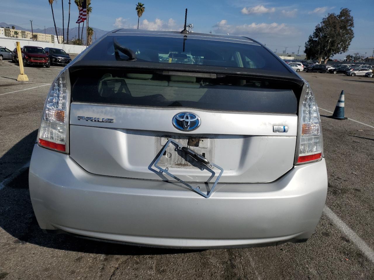 2011 Toyota Prius - Image 6