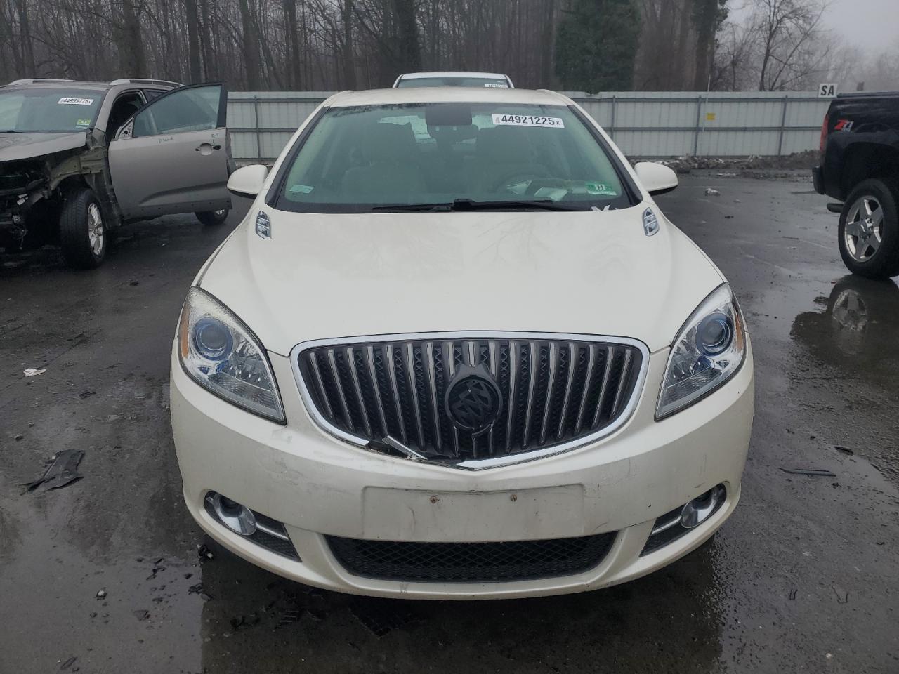 2013 Buick Verano - Image 5
